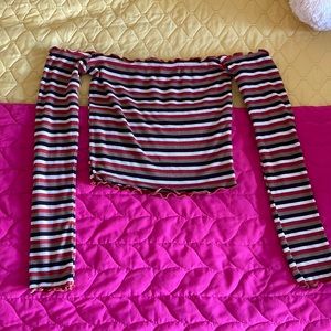 Heart hips cropped striped top. Off the shoulder long sleeve. Size small